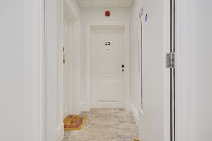 Flat Entrance- click for photo gallery